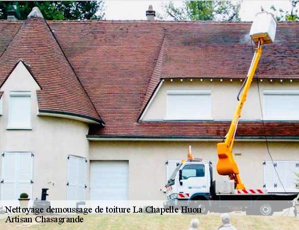 Nettoyage demoussage de toiture la-chapelle-huon-72310 Artisan Chasagrande